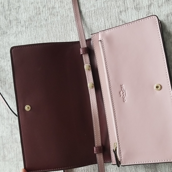 Coach Purse - Picture 3 of 8